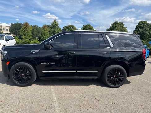 Used 2021 GMC Yukon Denali w/ LPO, Illumination Package AWD/4WD image 8