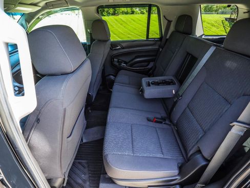 Used 2019 Chevrolet Tahoe LS AWD/4WD image 36