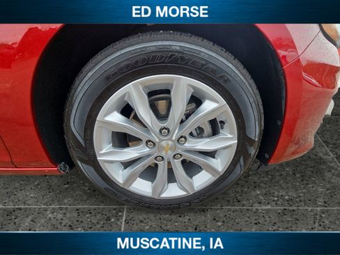 Used 2023 Chevrolet Malibu LT image 12