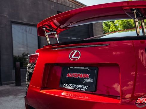 Used 2012 Lexus LFA RWD image 45