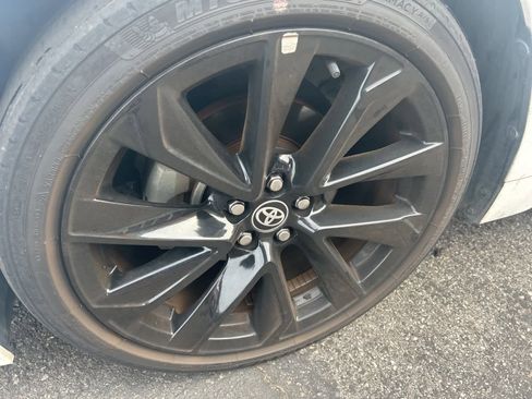 Used 2020 Toyota Corolla SE image 13