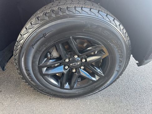 Used 2020 Chevrolet Silverado 1500 Custom Trail Boss w/ Custom Convenience Package image 12