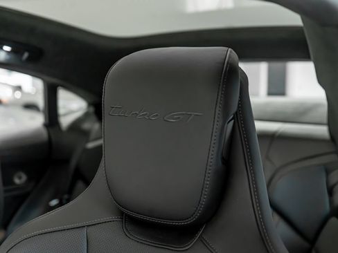 Certified 2025 Porsche Taycan Turbo GT AWD/4WD image 17