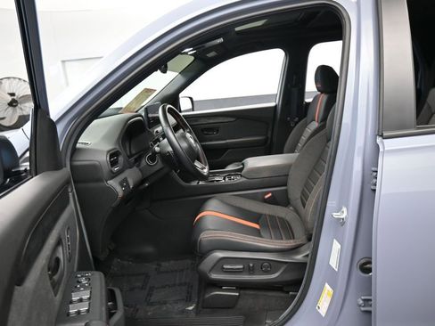 Used 2026 Honda Passport TrailSport image 11