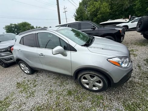 Used 2016 Buick Encore FWD image 5