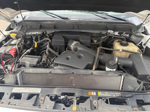 Used 2011 Ford F350 XLT w/ XLT Interior Pkg AWD/4WD image 16