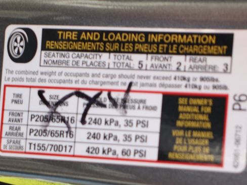 Used 2017 Toyota Camry LE image 44