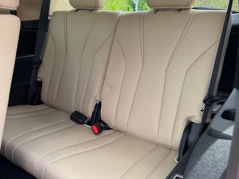Certified 2025 Acura MDX SH-AWD w/ Advance Package image 13