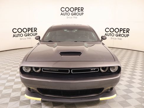 Used 2022 Dodge Challenger GT AWD/4WD image 8