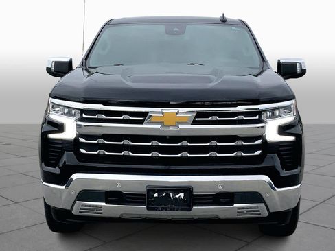 Used 2023 Chevrolet Silverado 1500 LTZ image 4