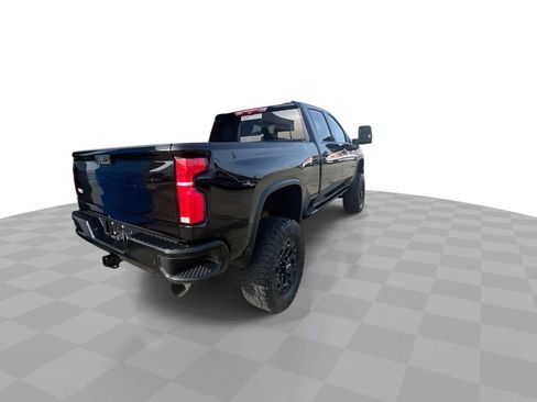 Certified 2024 Chevrolet Silverado 2500 LTZ w/ LTZ Plus Package image 8