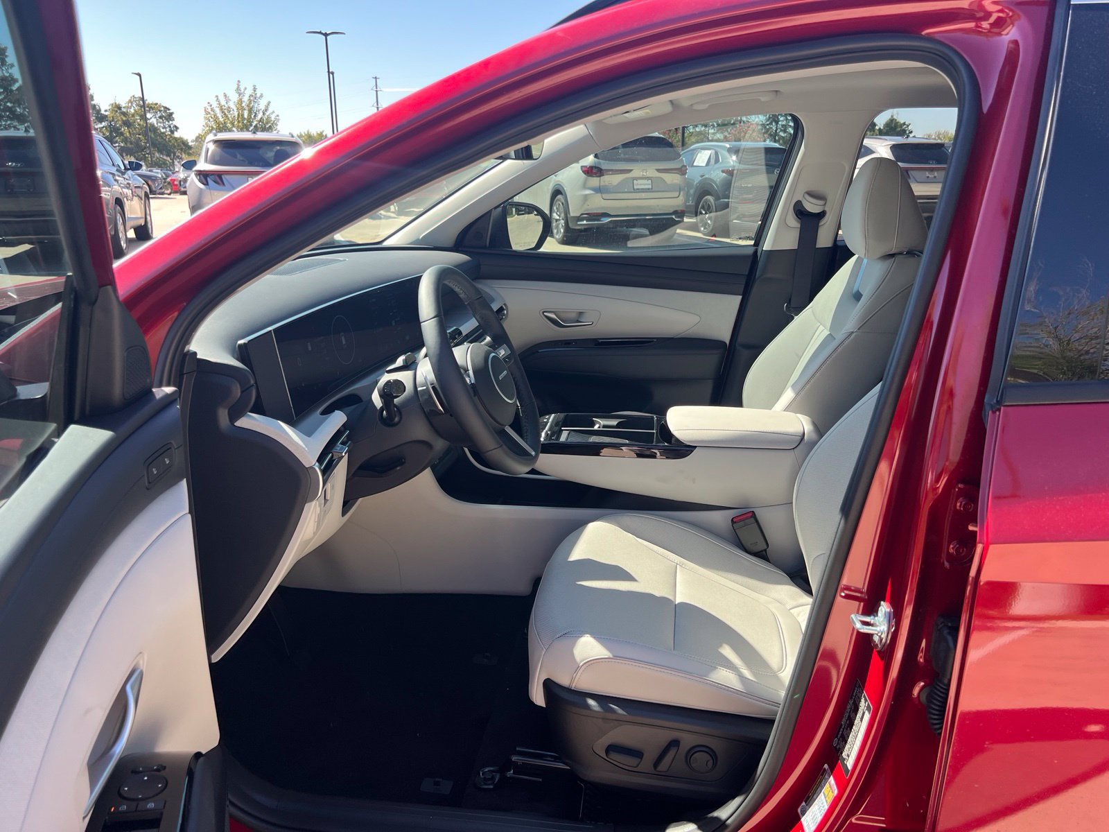 New 2026 Hyundai Tucson Limited FWD image 24