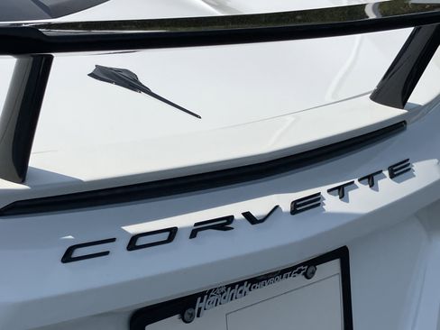 Used 2025 Chevrolet Corvette Stingray Preferred Cpe image 13