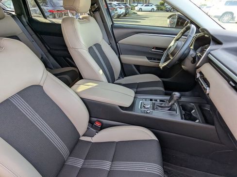 Used 2025 MAZDA CX-50 AWD 2.5 S w/ Weather Package image 19