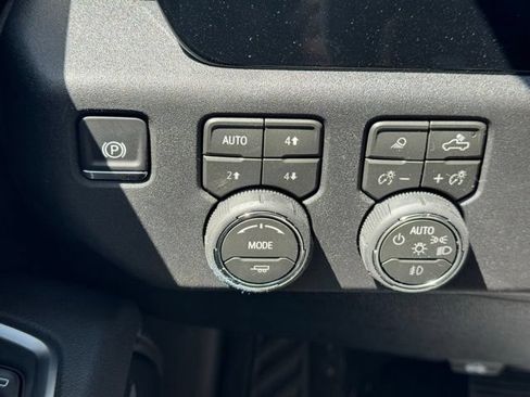 New 2026 Chevrolet Silverado 3500 LTZ w/ Trail Boss Package AWD/4WD image 29