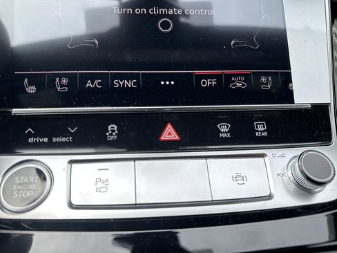 New 2026 Audi Q7 3.0T Premium Plus image 8