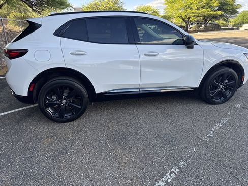 Used 2022 Buick Envision Preferred w/ Sport Touring Package FWD image 8