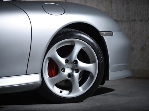 Used 2002 Porsche 911 Turbo image 28