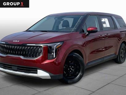 Certified 2025 Kia Carnival