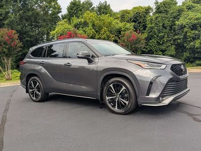 Used 2021 Toyota Highlander XSE