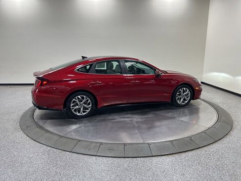 Used 2023 Hyundai Sonata SEL w/ Convenience Package FWD image 6