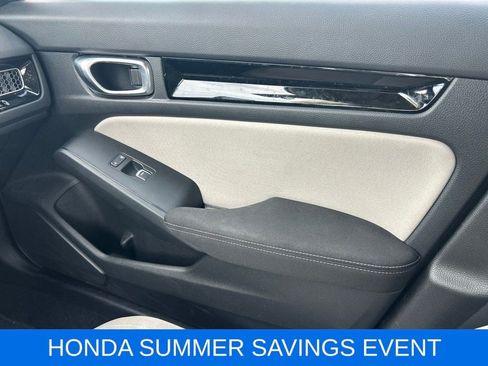 Used 2023 Honda Civic EX image 19