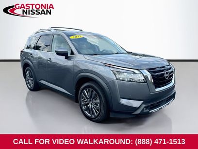 Used 2022 Nissan Pathfinder SL w/ SL Premium Package