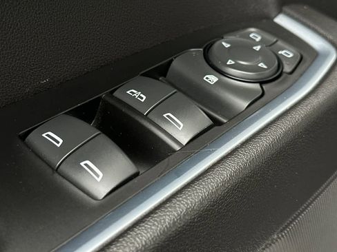 Used 2023 Chevrolet Silverado 1500 RST w/ Z71 Off-Road Package image 14