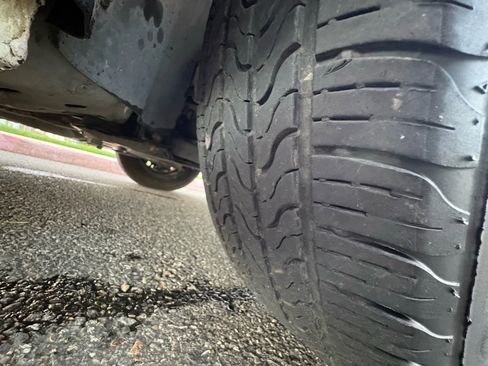 Used 2013 Ford Transit Connect XLT image 26