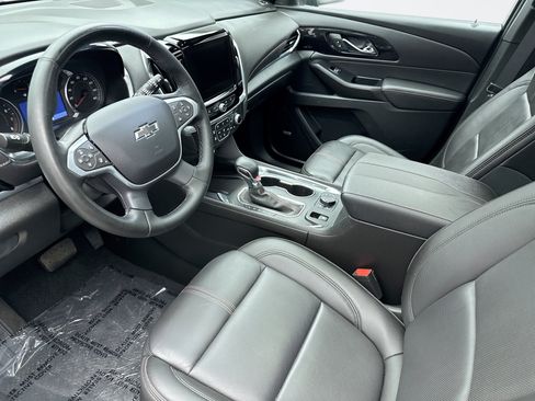 Used 2023 Chevrolet Traverse RS AWD/4WD image 10