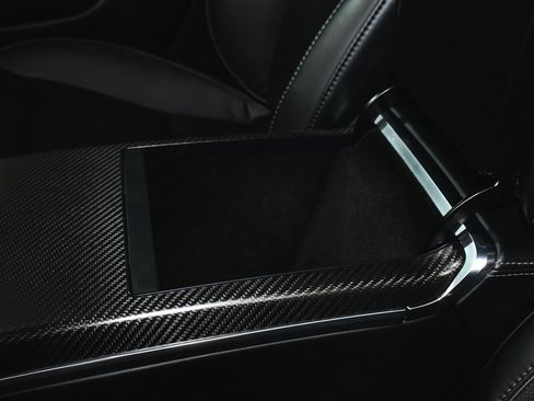 Used 2021 Tesla Model S Plaid image 40