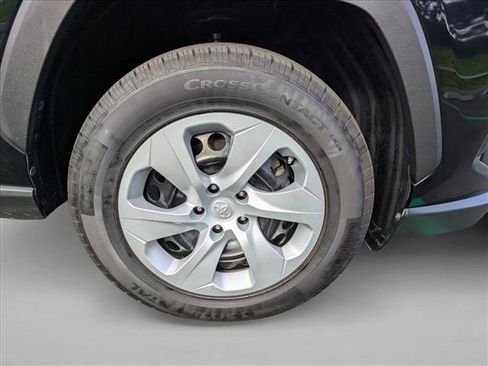 Certified 2020 Toyota RAV4 LE image 22