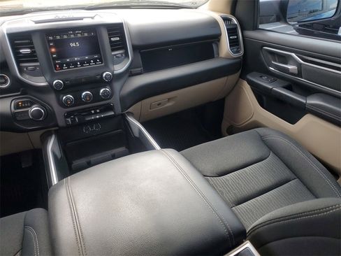 Used 2021 RAM 1500 Big Horn image 14