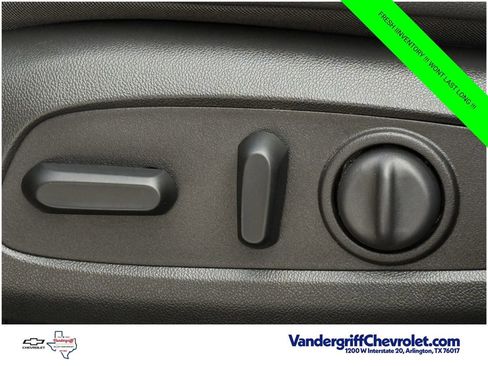 Certified 2025 Chevrolet Trax RS w/ Driver Confidence Package FWD image 20
