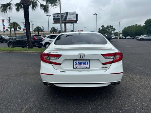 Used 2019 Honda Accord Sport image 4