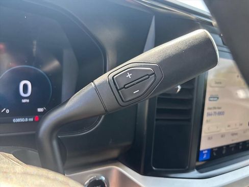 Used 2023 Ford F250 XLT w/ XLT Premium Package AWD/4WD image 32