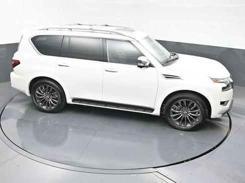 Used 2023 Nissan Armada Platinum w/ Captain's Chairs Package AWD/4WD image 35