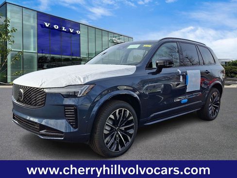 New 2026 Volvo XC90 B6 Ultra w/ Protection Package Premier image 2