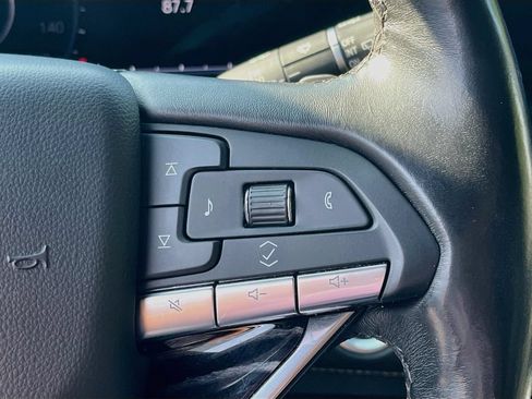 Used 2022 Cadillac Escalade ESV Sport w/ Touring Package AWD/4WD image 20