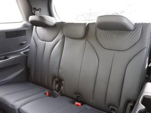 Used 2024 Hyundai Palisade Calligraphy AWD/4WD image 18