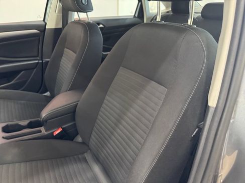 Used 2024 Volkswagen Jetta S FWD image 8