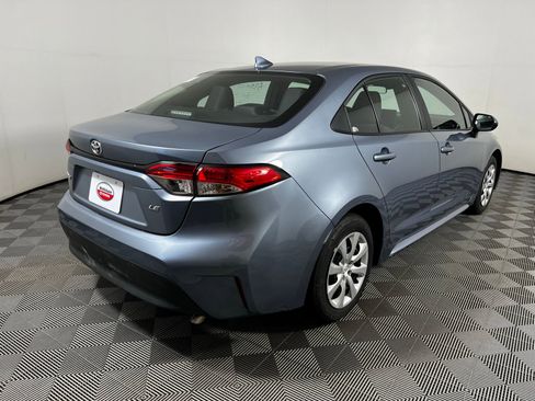 Certified 2025 Toyota Corolla LE image 5