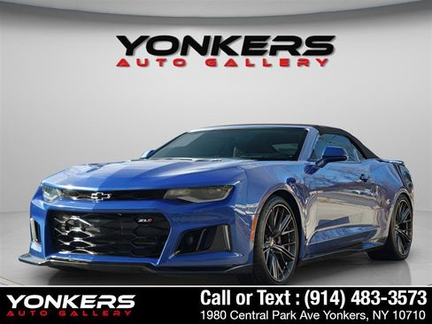 Used 2019 Chevrolet Camaro ZL1 image 1