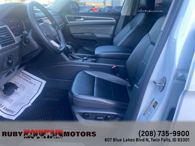 Used 2022 Volkswagen Atlas SE w/ Panoramic Sunroof Package AWD/4WD image 13