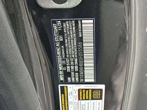 Certified 2025 Mercedes-Benz CLE 300 4MATIC Coupe image 28