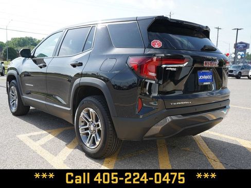 Used 2026 GMC Terrain Elevation FWD image 11