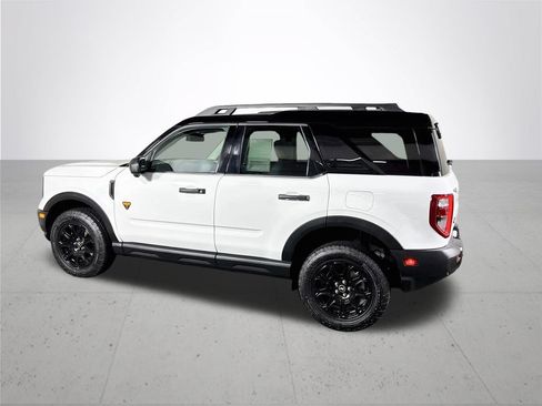 Used 2025 Ford Bronco Sport Badlands AWD/4WD image 8