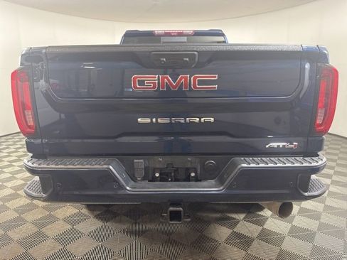 Used 2020 GMC Sierra 2500 AT4 w/ AT4 Premium Package image 23