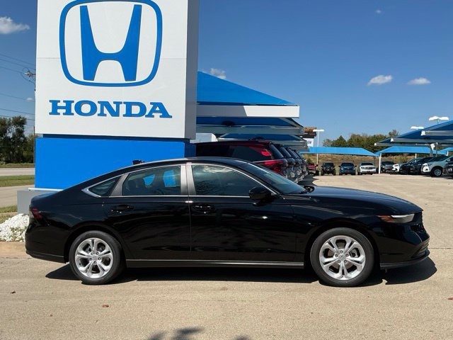 New 2026 Honda Accord LX image 2