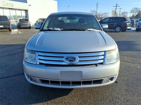 Used 2009 Ford Taurus Limited image 2